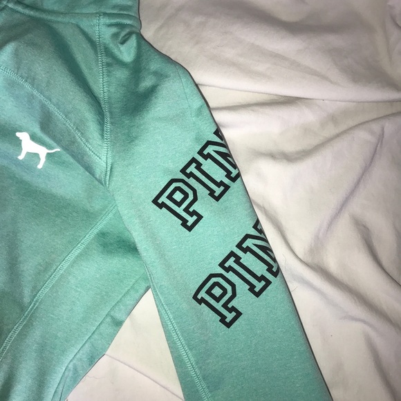 PINK pullover - Picture 2 of 4